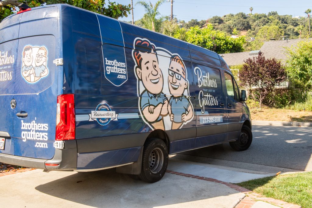 Brothers Gutters Solutionist at work in Los Angeles